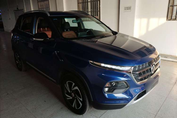 Used Baojun 510 2017 1.5L Manual Luxury Model Front Right 45 Deg