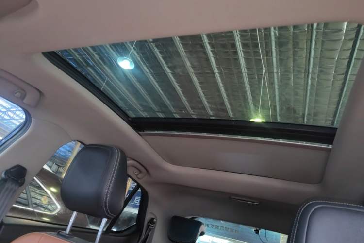 Used Baojun 510 2017 1.5L Automatic Luxury Model Headliner