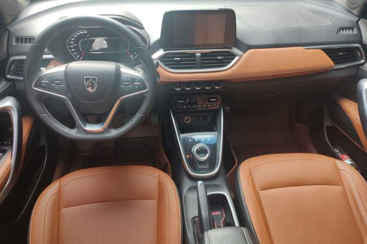Used Baojun 510 2017 1.5L Automatic Luxury Model Interior 3