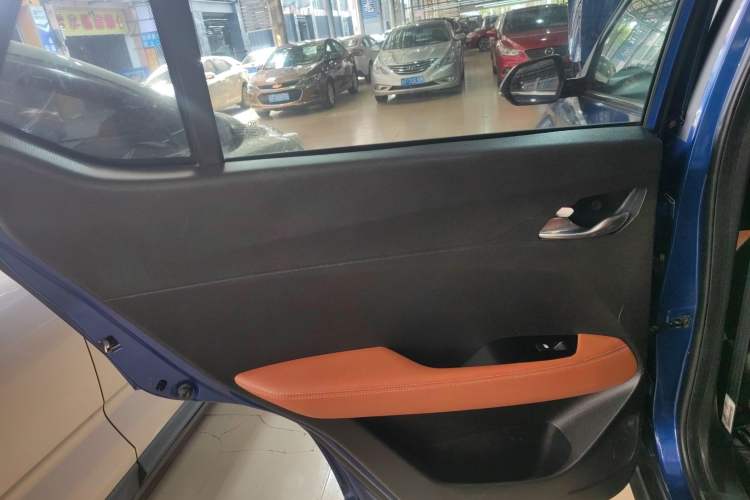 Used Baojun 510 2017 1.5L Automatic Luxury Model Interior 5