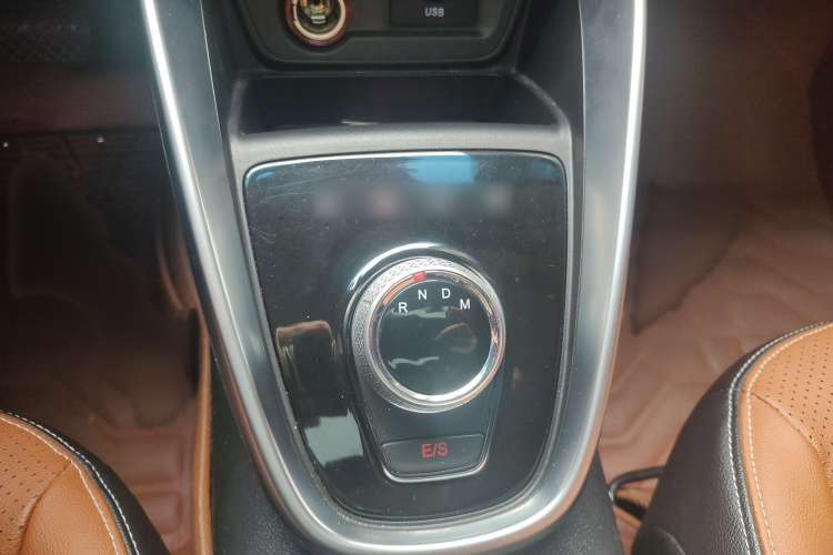 Used Baojun 510 2017 1.5L Automatic Luxury Model Interior 7