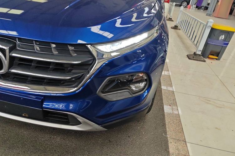 Used Baojun 510 2017 1.5L Automatic Luxury Model Left Front Headlight