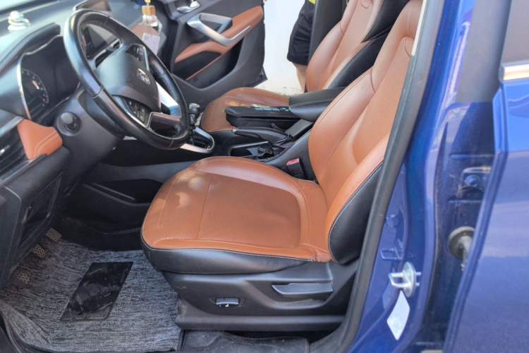 Used Baojun 510 2017 1.5L Manual Luxury Model Left Front Seat