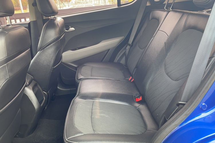 Used Baojun 510 2017 1.5L Automatic Fashion Model Left Rear Seat