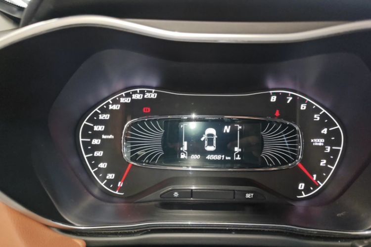 Used Baojun 510 2017 1.5L Automatic Luxury Model Odometer Close Up