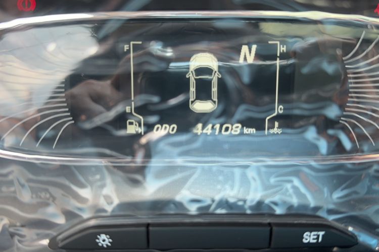 Used Baojun 510 2017 1.5L Automatic Luxury Model Odometer Close Up