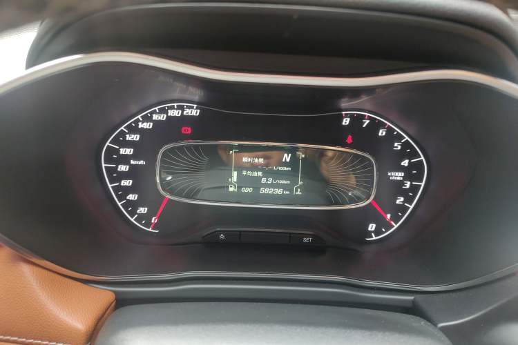 Used Baojun 510 2017 1.5L Automatic Luxury Model Odometer Close Up