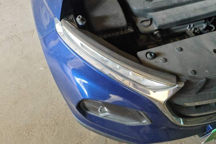 Used Baojun 510 2017 1.5L Manual Fashion Model Right Front Headlight