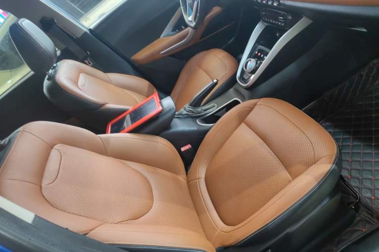 Used Baojun 510 2017 1.5L Automatic Luxury Model Right Front Seat