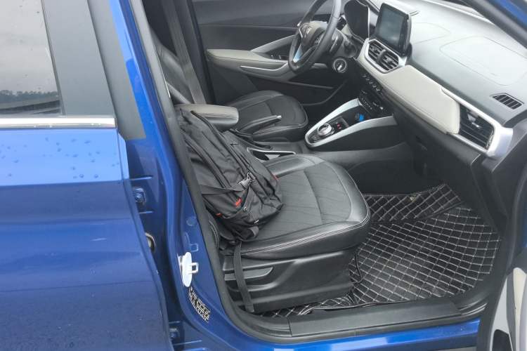 Used Baojun 510 2017 1.5L Automatic Fashion Model Right Front Seat
