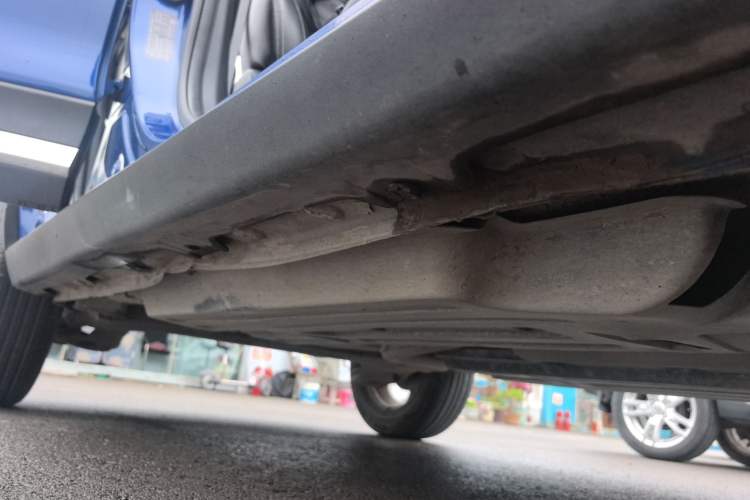 Used Baojun 510 2017 1.5L Automatic Fashion Model Right Side Sill