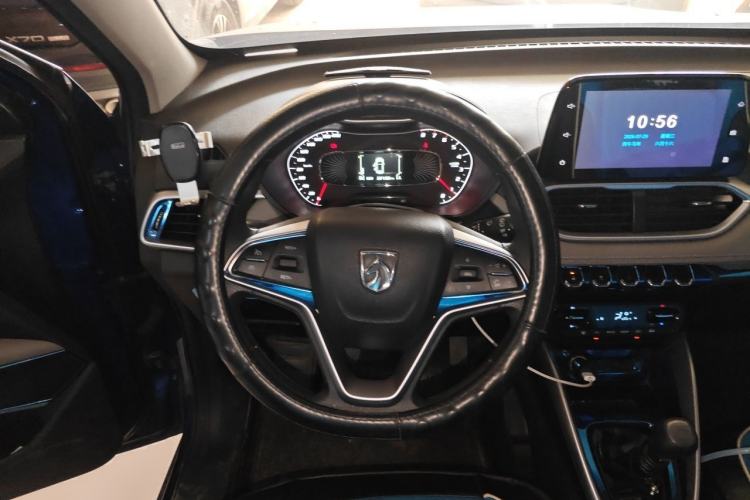 Used Baojun 510 2017 1.5L Manual Fashion Model Steering Wheel