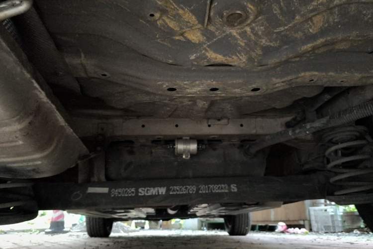 Used Baojun 510 2017 1.5L Manual Fashion Model Chassis Rear