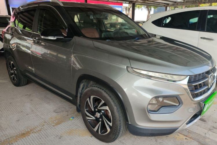 Used Baojun 510 2017 1.5L Manual Luxury Model Exterior 2
