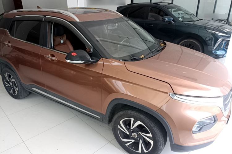Used Baojun 510 2017 1.5L Manual Luxury Model Front Right 45 Deg
