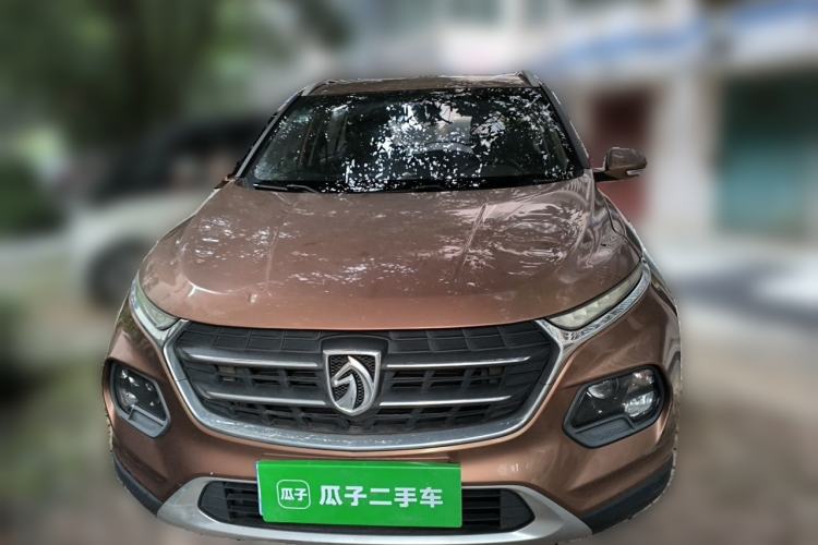 Used Baojun 510 2017 1.5L Manual Fashion Model Front