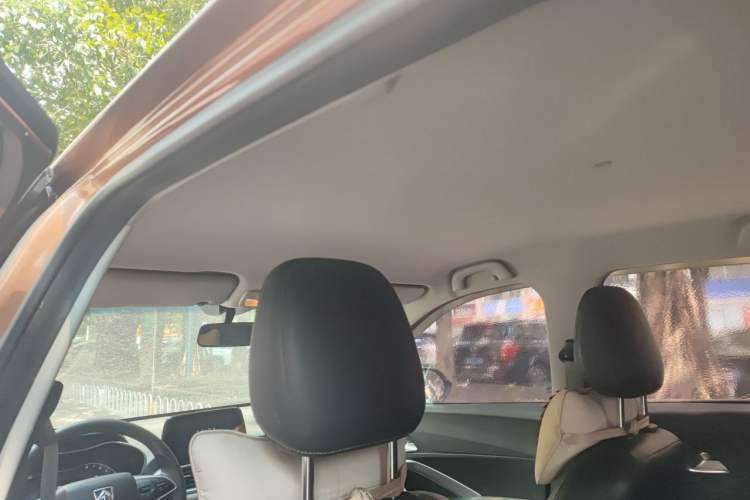 Used Baojun 510 2017 1.5L Manual Fashion Model Headliner