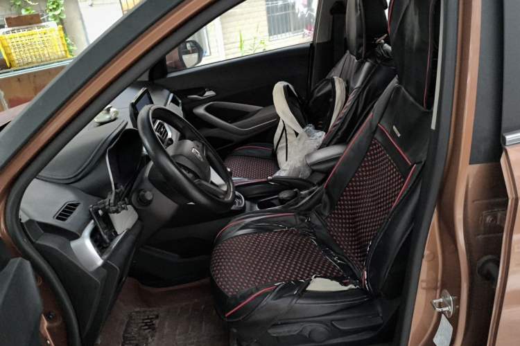 Used Baojun 510 2017 1.5L Manual Fashion Model Left Front Seat
