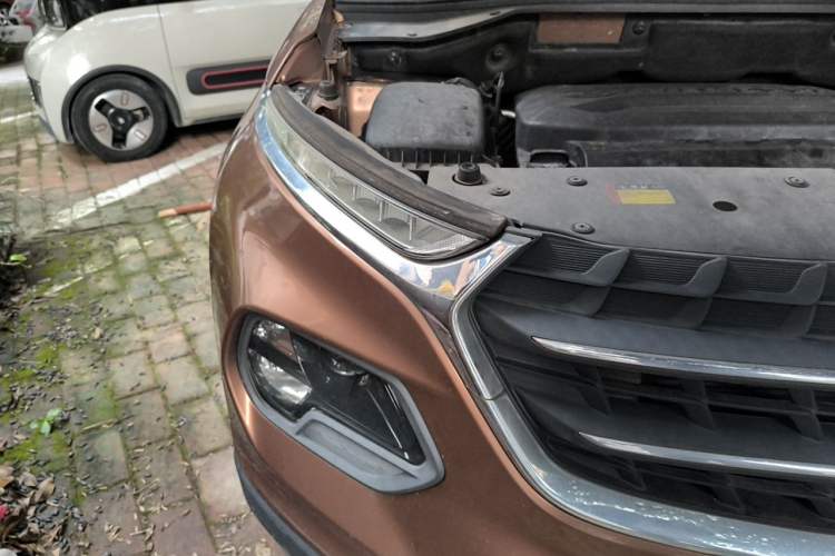 Used Baojun 510 2017 1.5L Manual Fashion Model Right Front Headlight