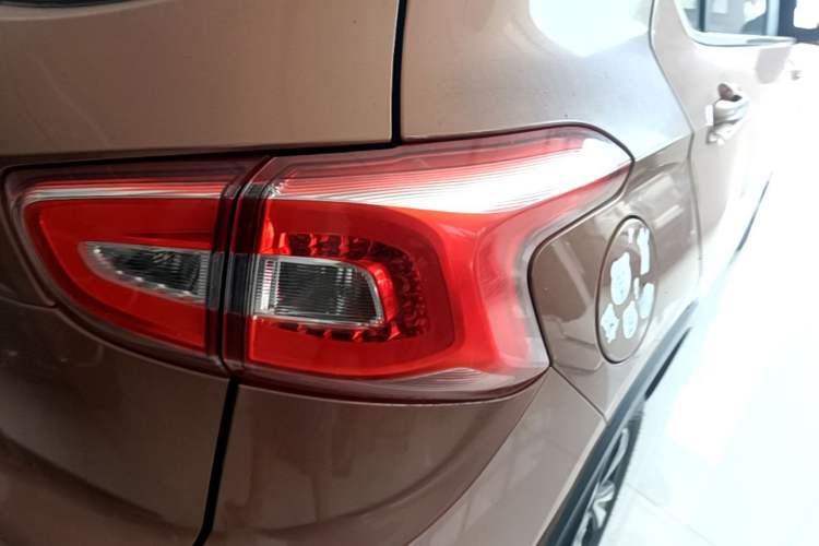 Used Baojun 510 2017 1.5L Manual Luxury Model Right Rear Taillight