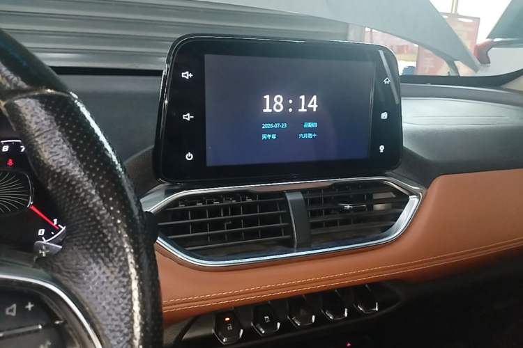 Used Baojun 510 2017 1.5L Automatic Luxury Model Audio And AC Panel