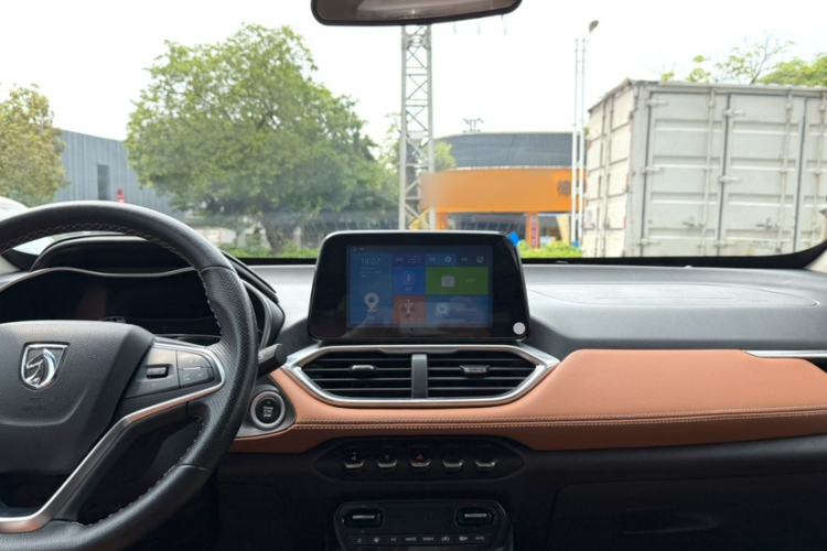 Used Baojun 510 2017 1.5L Automatic Luxury Model Audio And AC Panel
