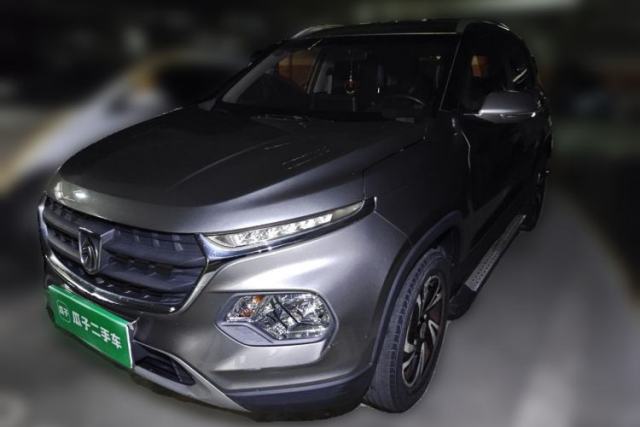 Used Baojun 510 2017 1.5L manual Comfort trim