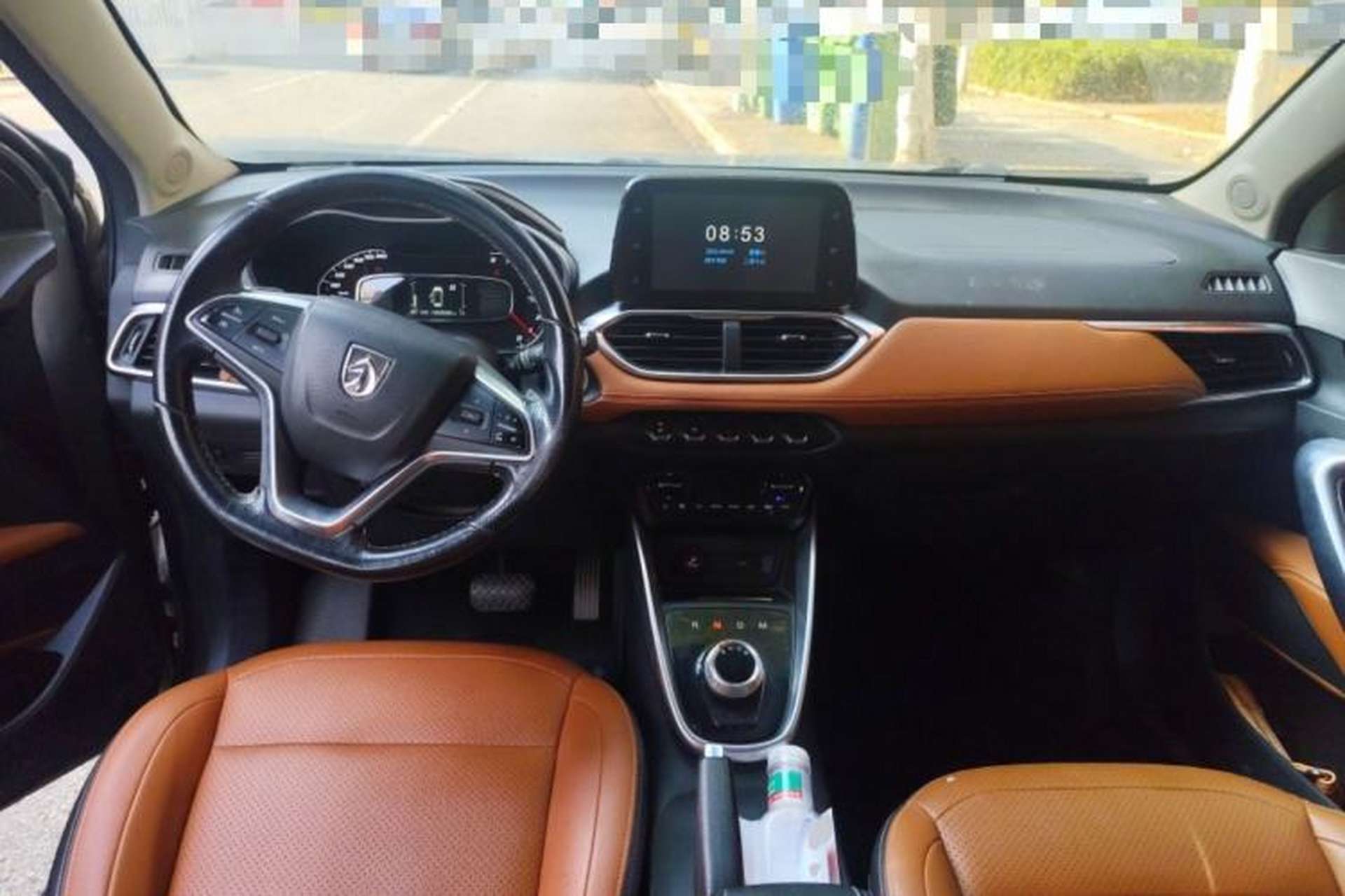 Used Baojun 510 2017 1.5L Automatic Luxury Model Center Console
