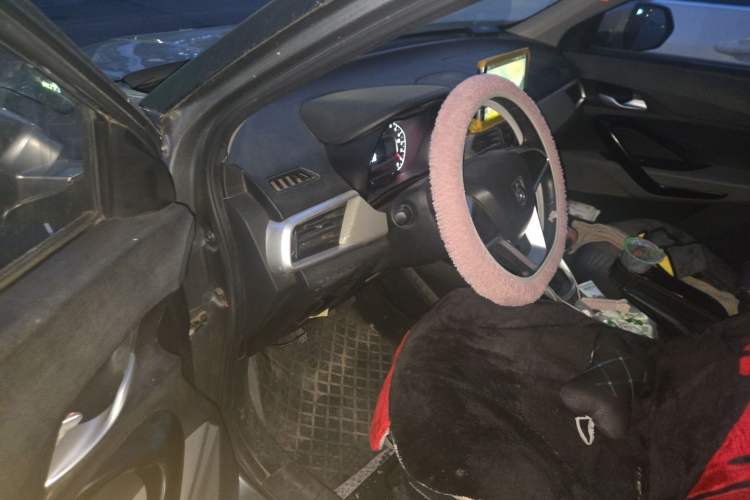 Used Baojun 510 2017 1.5L manual Comfort trim Driver Seat