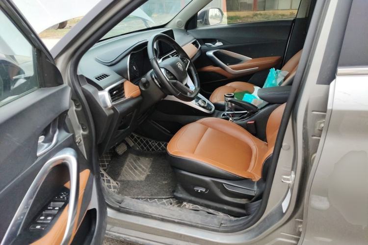 Used Baojun 510 2017 1.5L Automatic Luxury Model Driver Seat