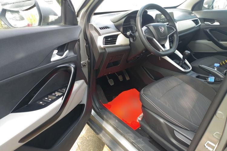 Used Baojun 510 2017 1.5L manual Comfort trim Driver Seat