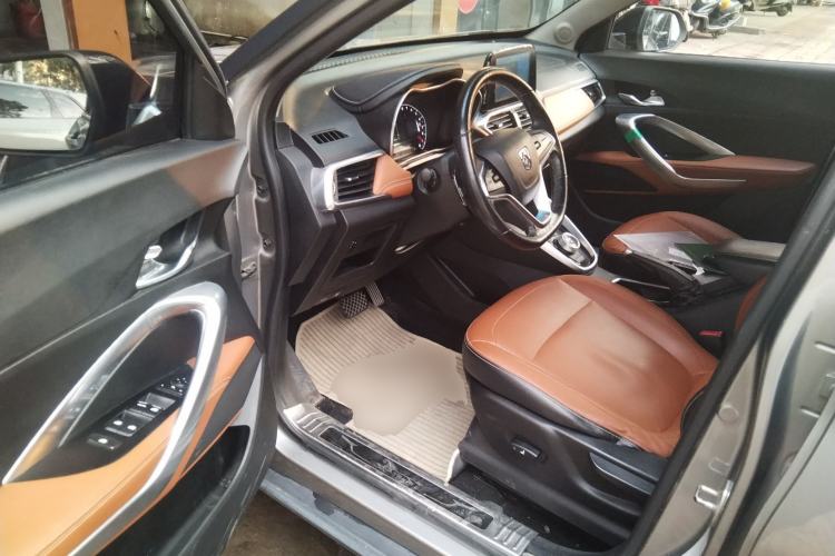 Used Baojun 510 2017 1.5L Automatic Luxury Model Driver Seat