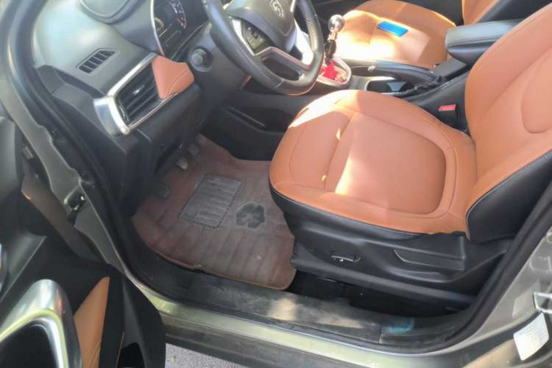 Used Baojun 510 2017 1.5L Manual Luxury Model Driver Seat