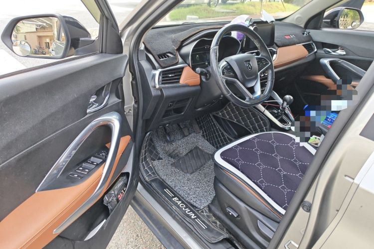 Used Baojun 510 2017 1.5L Manual Luxury Model Driver Seat