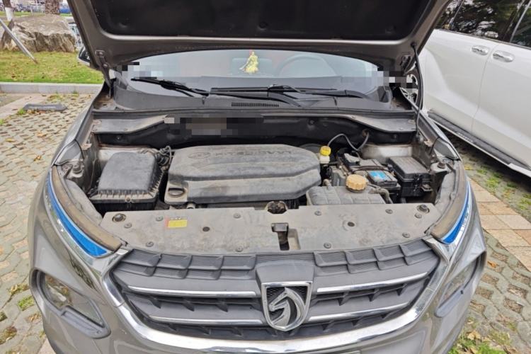 Used Baojun 510 2017 1.5L Manual Luxury Model Engine Bay