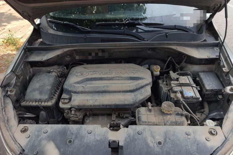 Used Baojun 510 2017 1.5L Manual Luxury Model Engine Bay