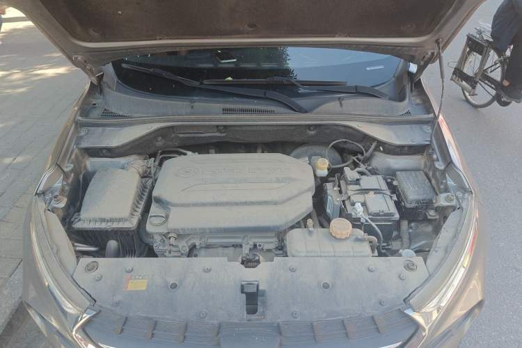 Used Baojun 510 2017 1.5L Manual Luxury Model Engine Bay