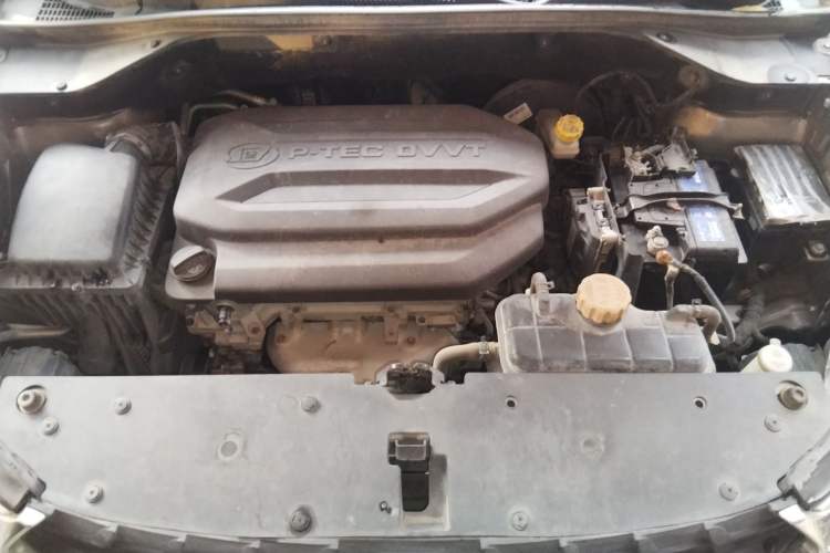 Used Baojun 510 2017 1.5L Automatic Luxury Model Engine Bay