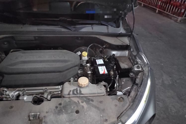 Used Baojun 510 2017 1.5L Automatic Luxury Model Engine Bay Left