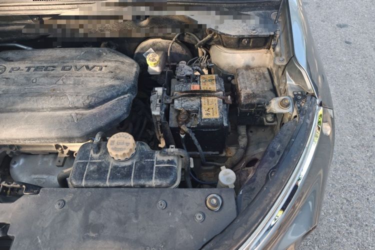 Used Baojun 510 2017 1.5L Automatic Luxury Model Engine Bay Left