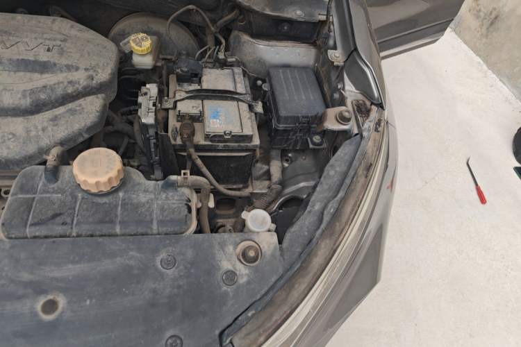 Used Baojun 510 2017 1.5L Automatic Luxury Model Engine Bay Left