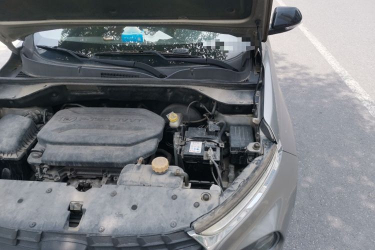 Used Baojun 510 2017 1.5L Manual Luxury Model Engine Bay Left
