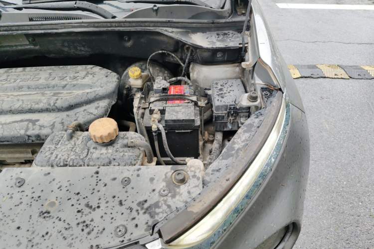 Used Baojun 510 2017 1.5L Manual Luxury Model Engine Bay Left
