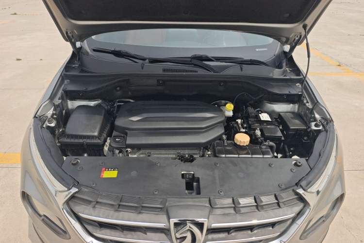 Used Baojun 510 2017 1.5L Automatic Luxury Model Engine Bay