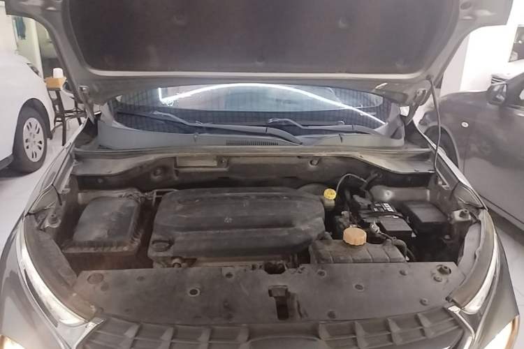 Used Baojun 510 2017 1.5L Automatic Luxury Model Engine Bay