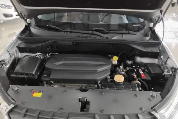 Used Baojun 510 2017 1.5L Automatic Luxury Model Engine Bay