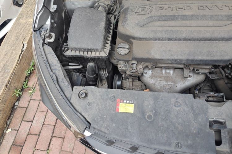 Used Baojun 510 2017 1.5L Manual Luxury Model Engine Bay Right