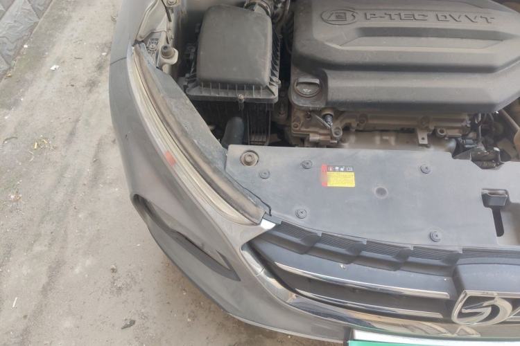 Used Baojun 510 2017 1.5L Manual Fashion Model Engine Bay Right