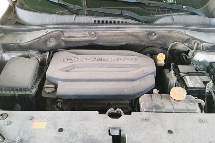 Used Baojun 510 2017 1.5L Manual Luxury Model Engine Bay
