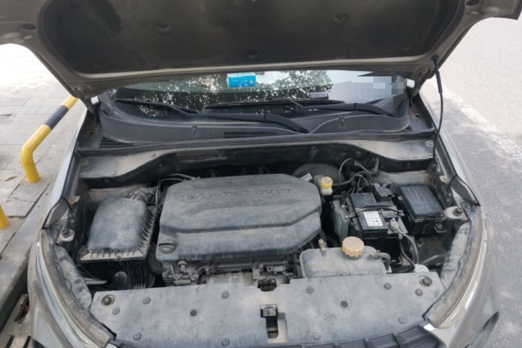 Used Baojun 510 2017 1.5L Manual Luxury Model Engine Bay